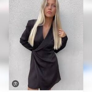 NWT Gianni Bini Odelia Crepe V Neck Black Blazer Wrap Dress Size 6